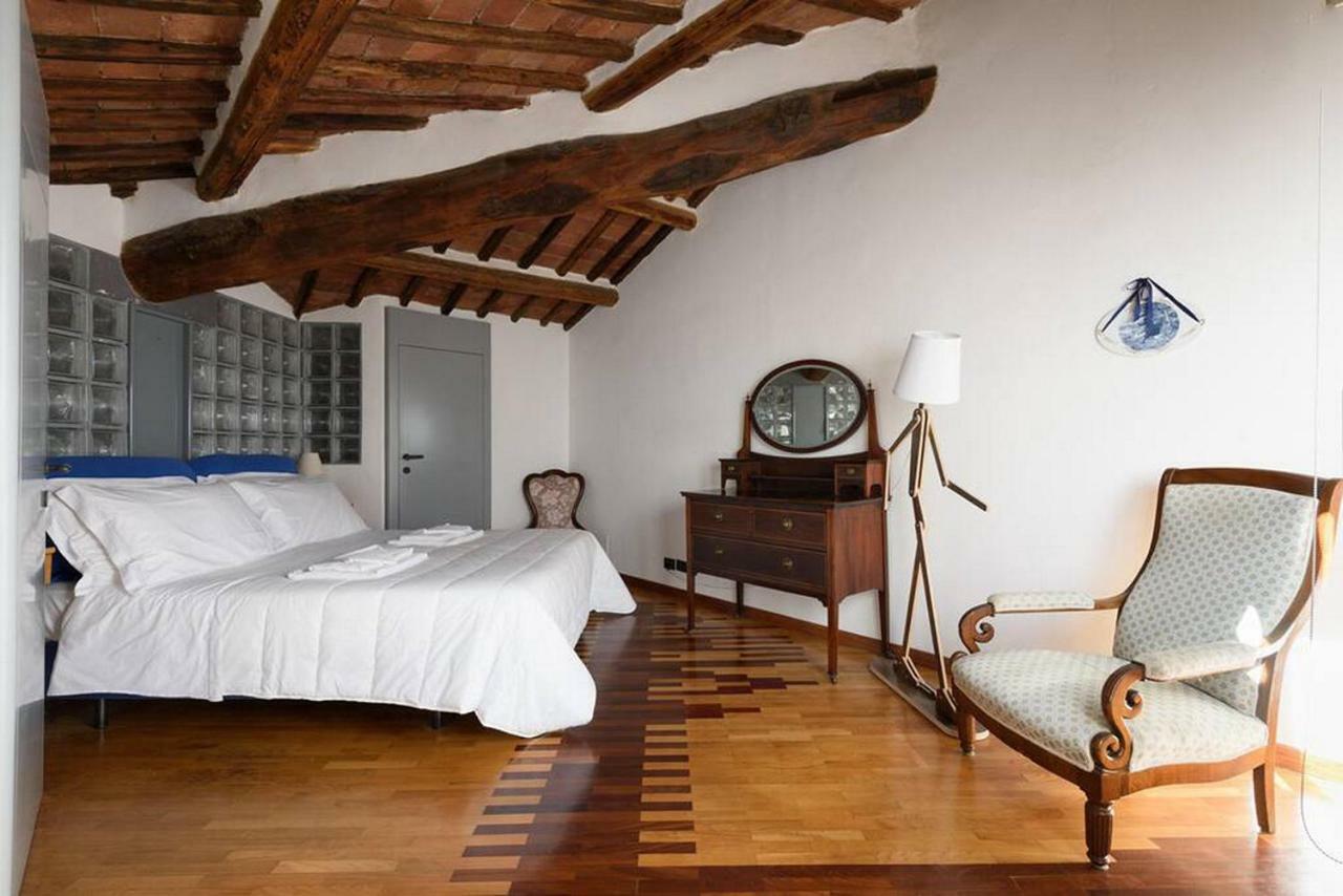 Penthouse In Siena Near Piazza Del Campo Apartment Luaran gambar