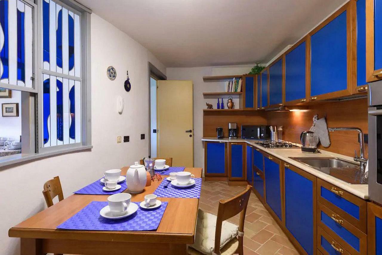 Penthouse In Siena Near Piazza Del Campo Apartment Luaran gambar