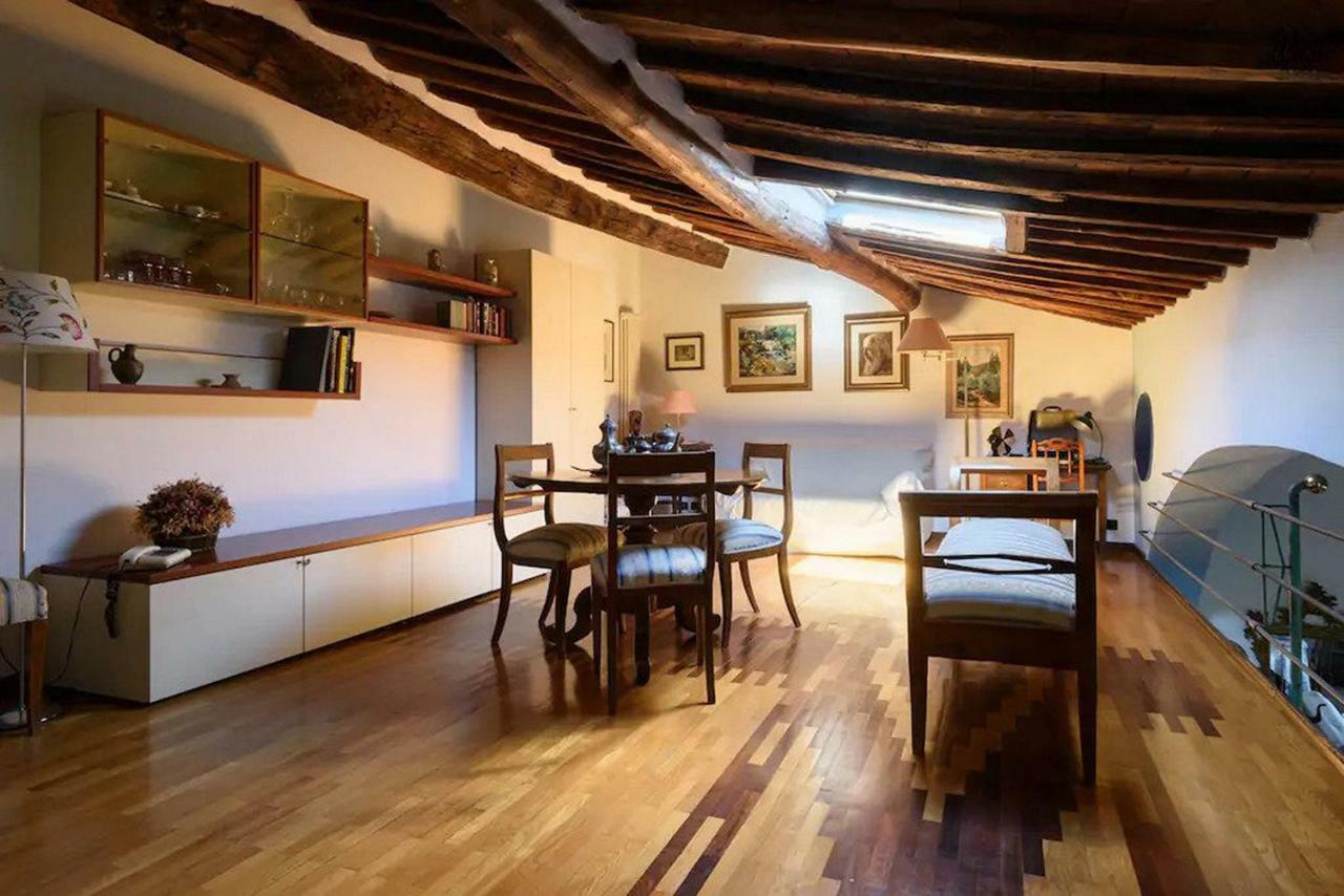 Penthouse In Siena Near Piazza Del Campo Apartment Luaran gambar